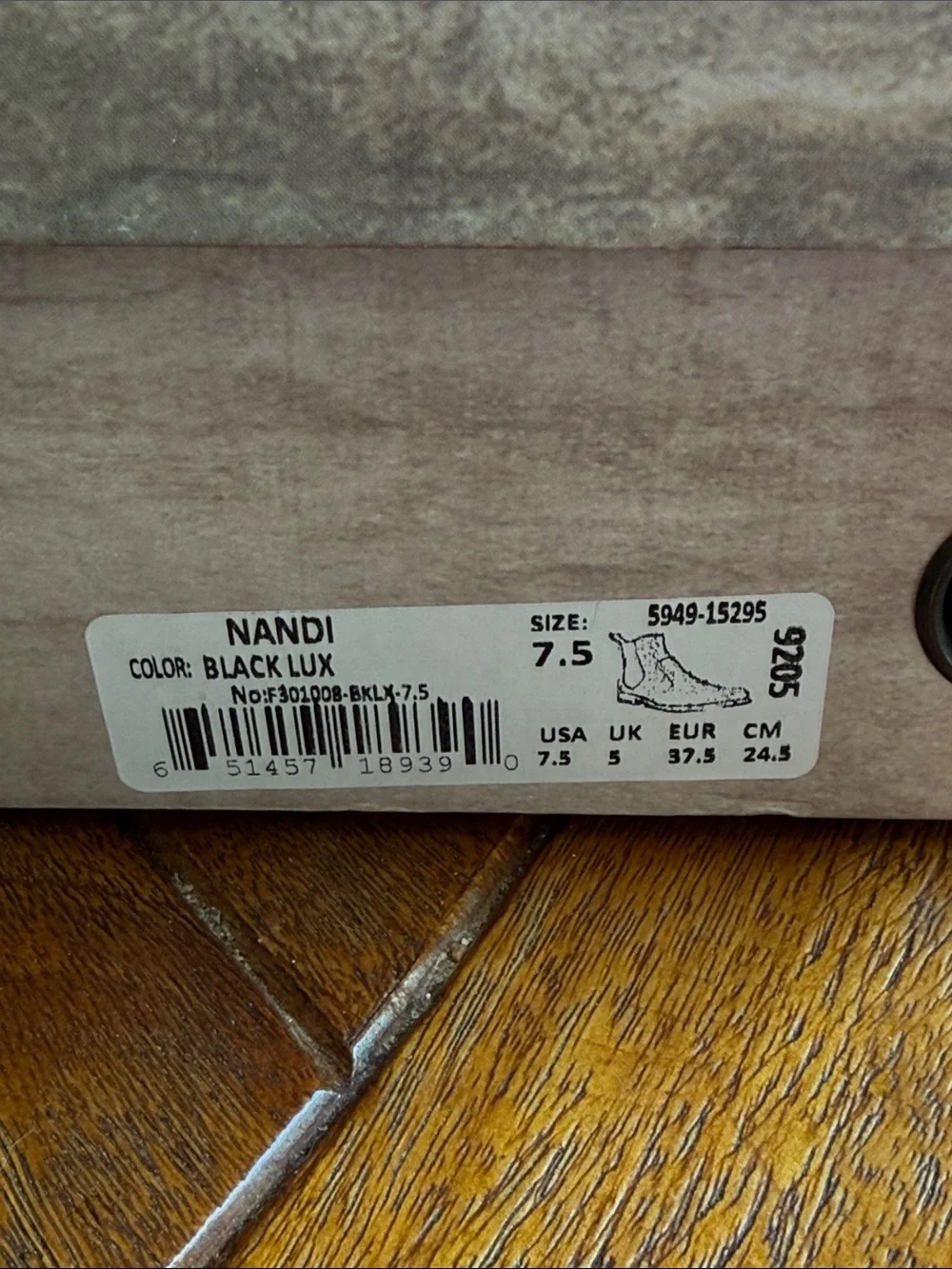 Bed Stu nwb women